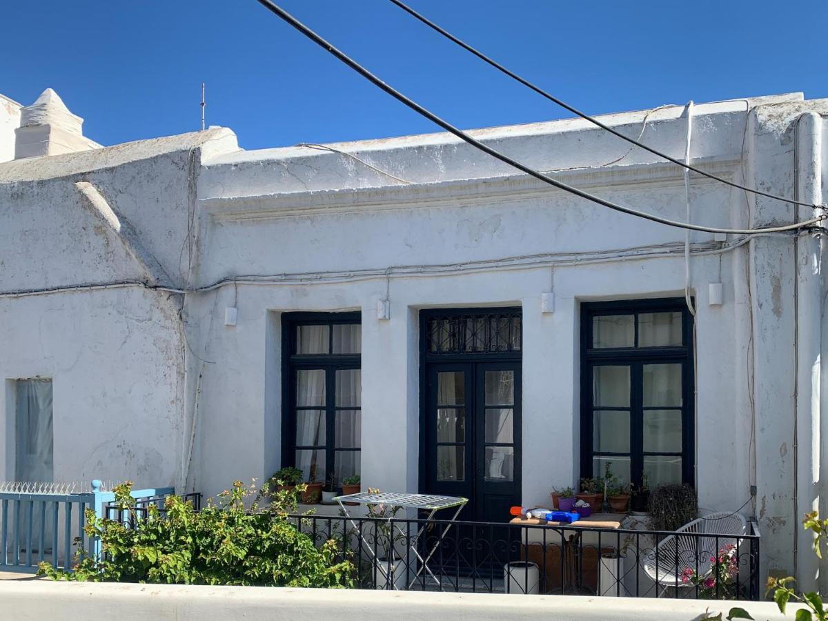 شقة Mykonos Town  في Mykonian Spirit Downtown Townhouse المظهر الخارجي الصورة